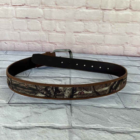 Mossy Oak Hunting belt size small 30-32 OUTDOORS - Picture 5 of 6